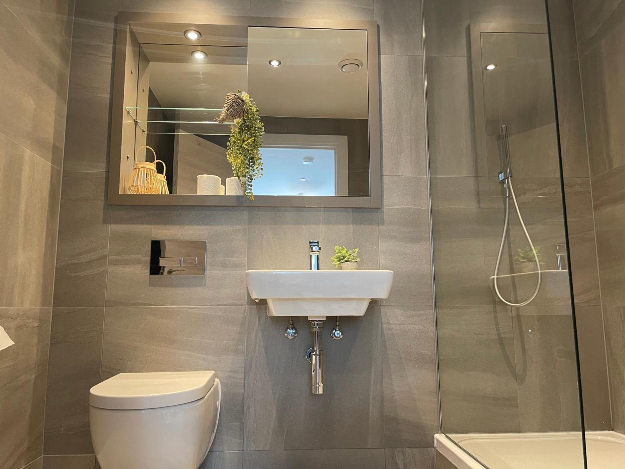 Modern 2 Bedroom City Centre Apartment W Balcony Manchester Bagian luar foto